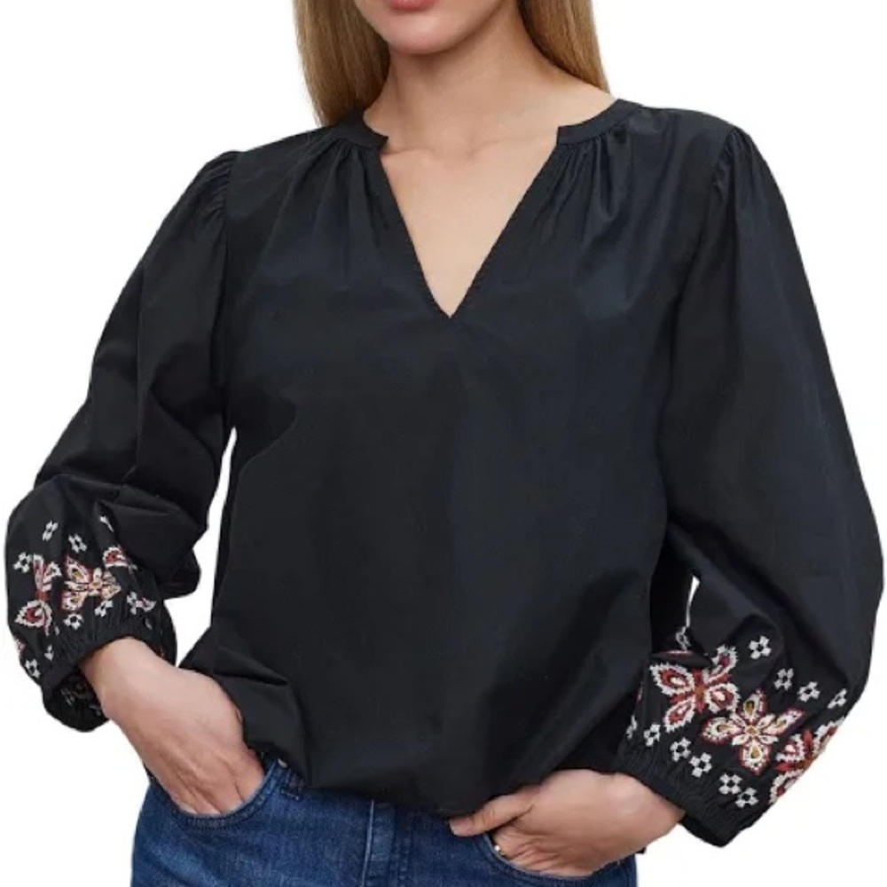 NWT Black Velvet by Graham & Spencer Paola Embroidered Blouse Sz Small